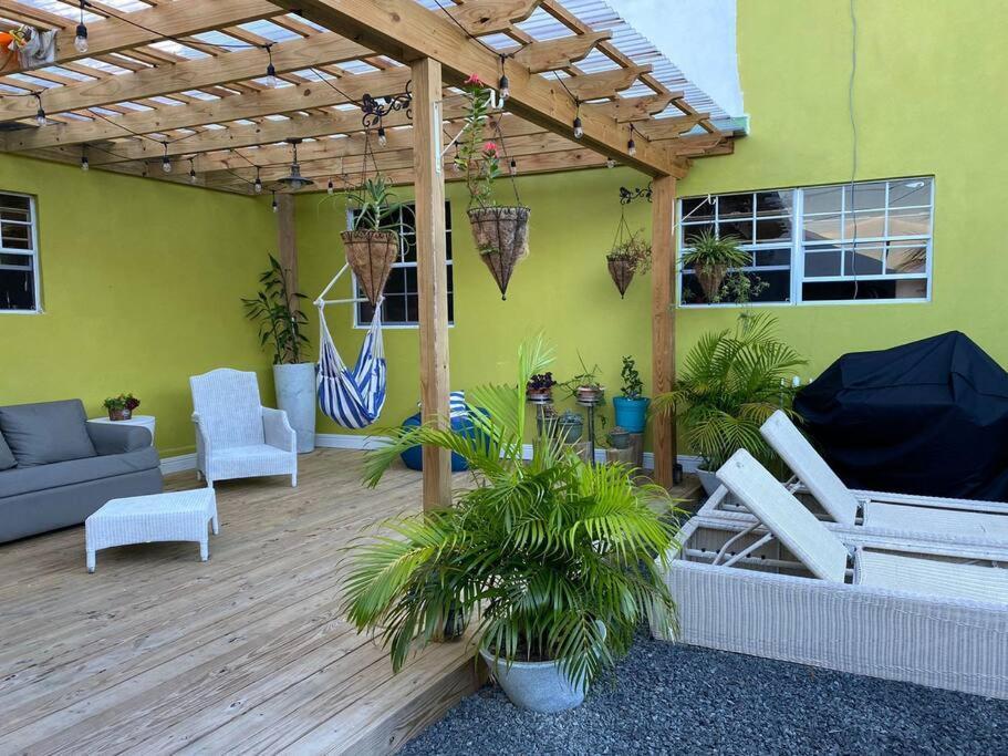 Arcadia Studio Apartment Augier Exterior foto